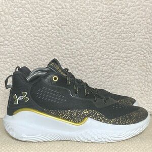 Under Armour Womens Flow Breakthru 2 Black/Gold Athletic Sneakers Shoes SZ US 10